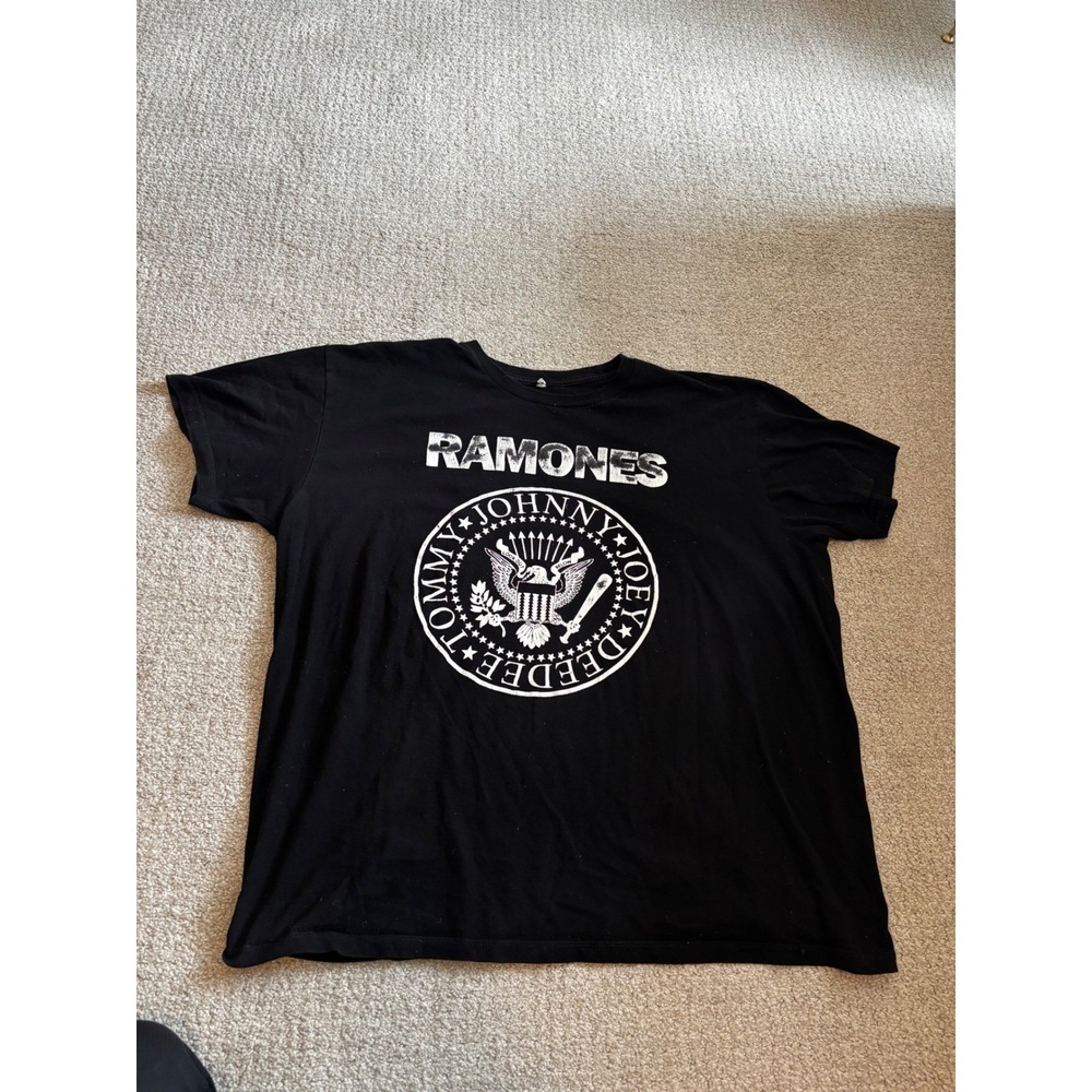 Ramones Graphic T-Shirt 2XL Black Punk Rock Band Tee Presidential Seal Logo